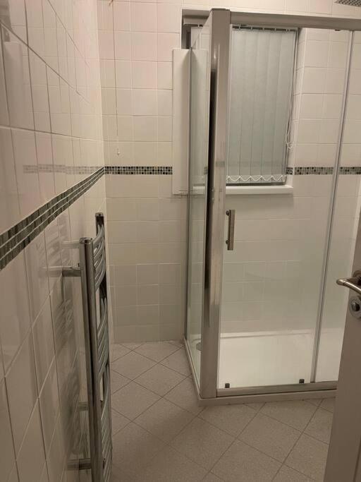 Large Beautiful 3 Bed House In City Of 버밍엄 외부 사진