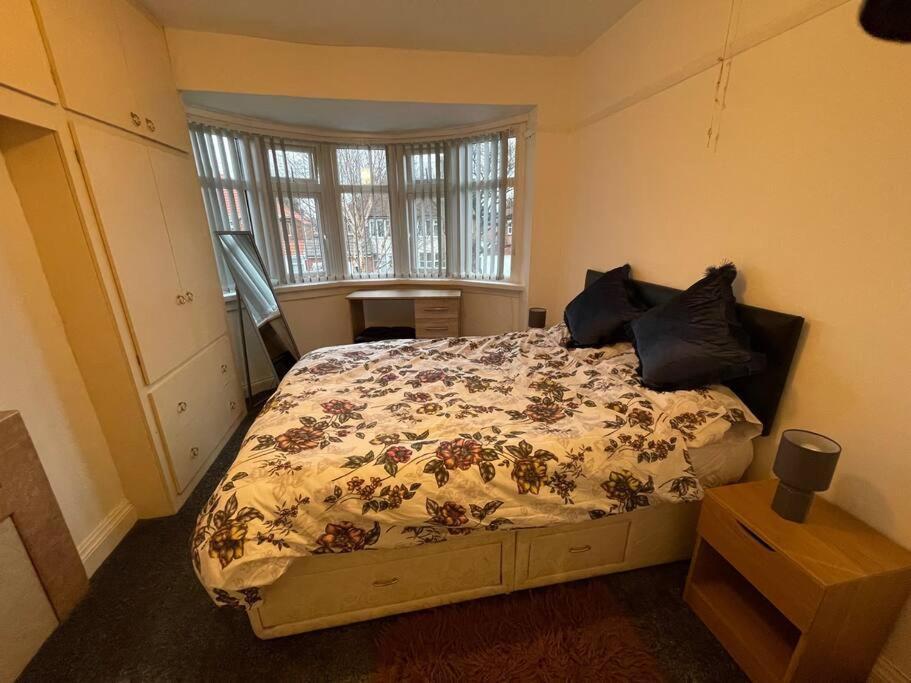 Large Beautiful 3 Bed House In City Of 버밍엄 외부 사진